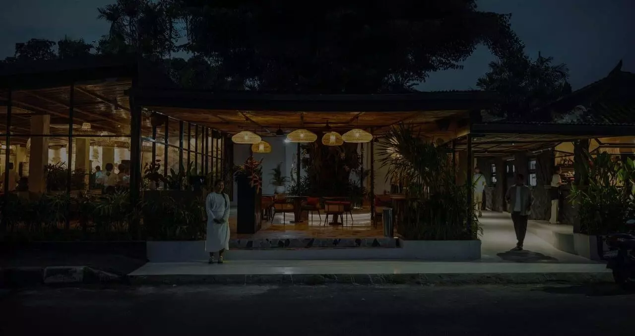 Lava Gastrobar & Grill — Restaurant
