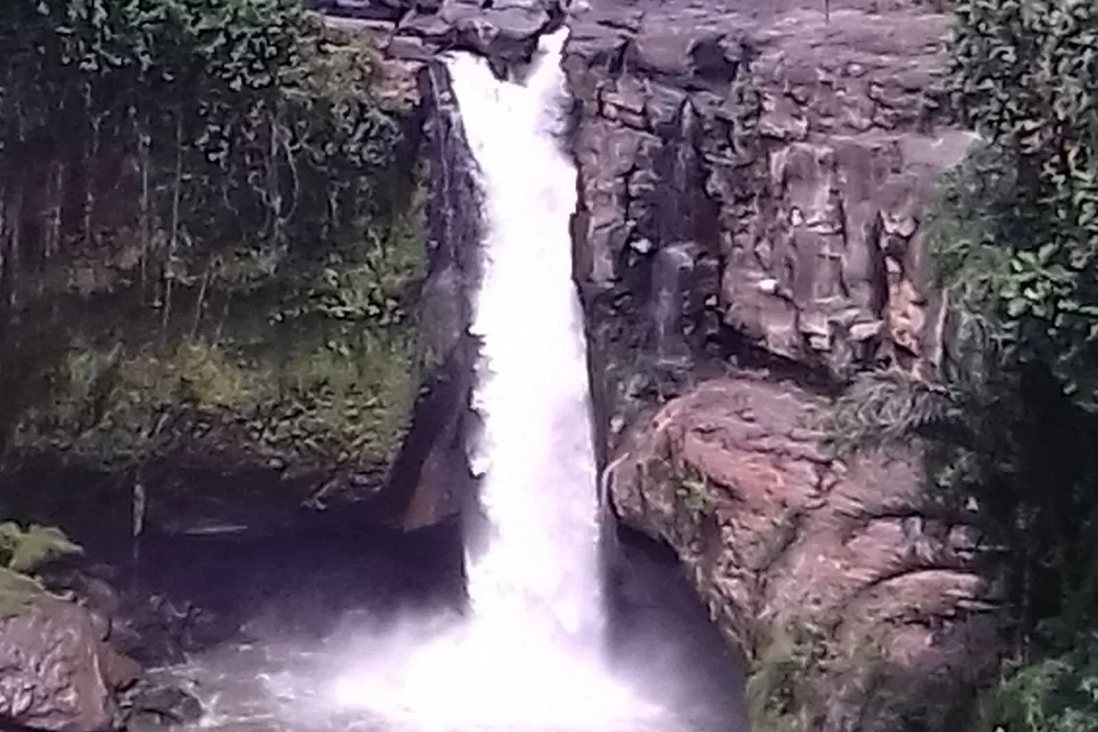 Air Terjun Tegenungan — Attraction
