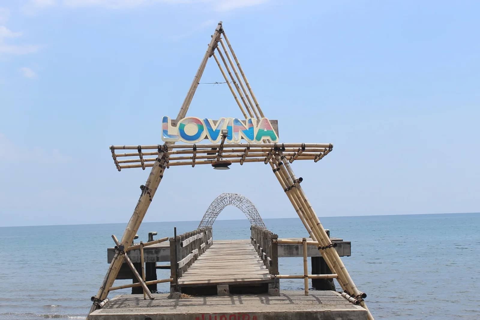 Pantai Lovina