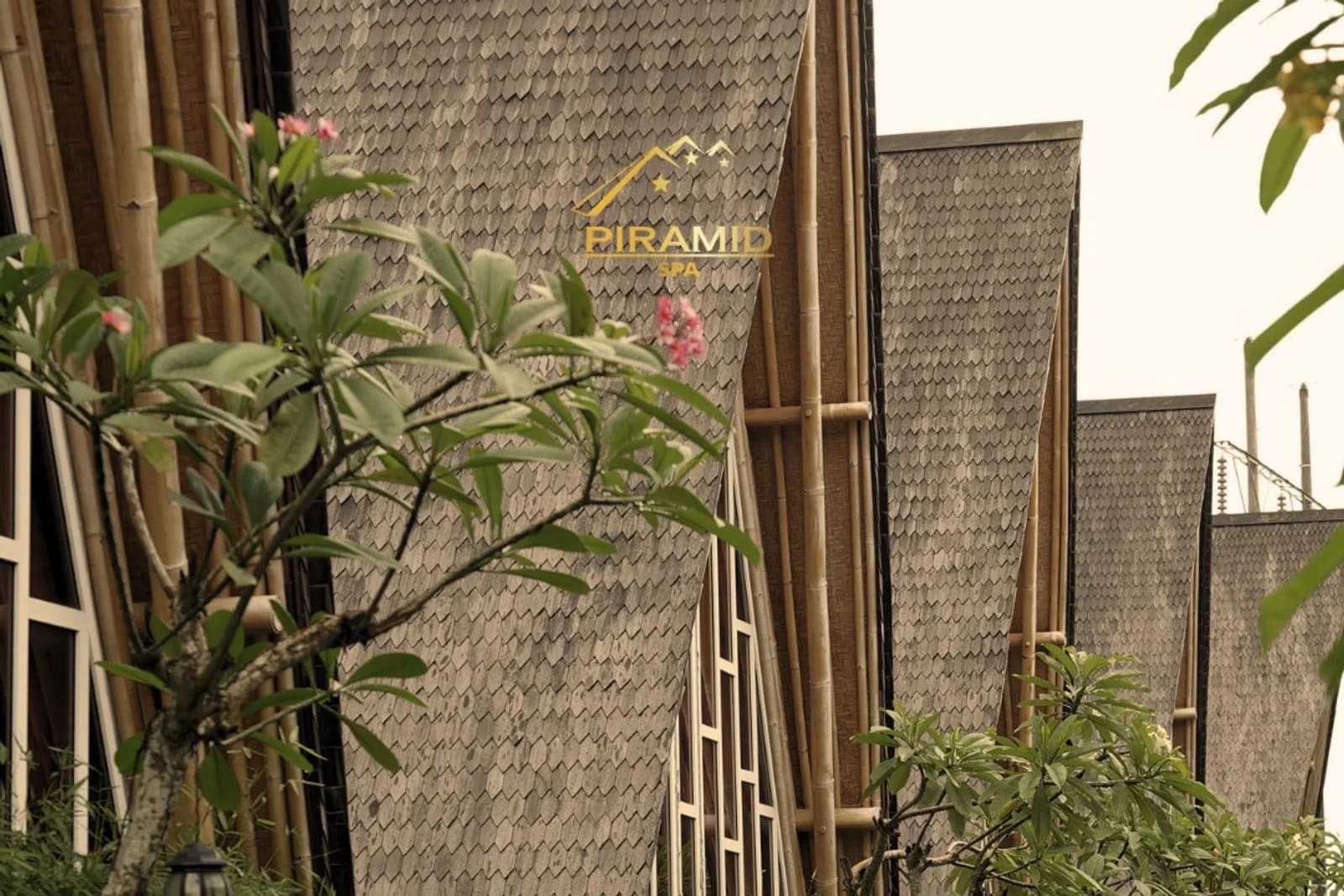 Piramid Spa — Wellness