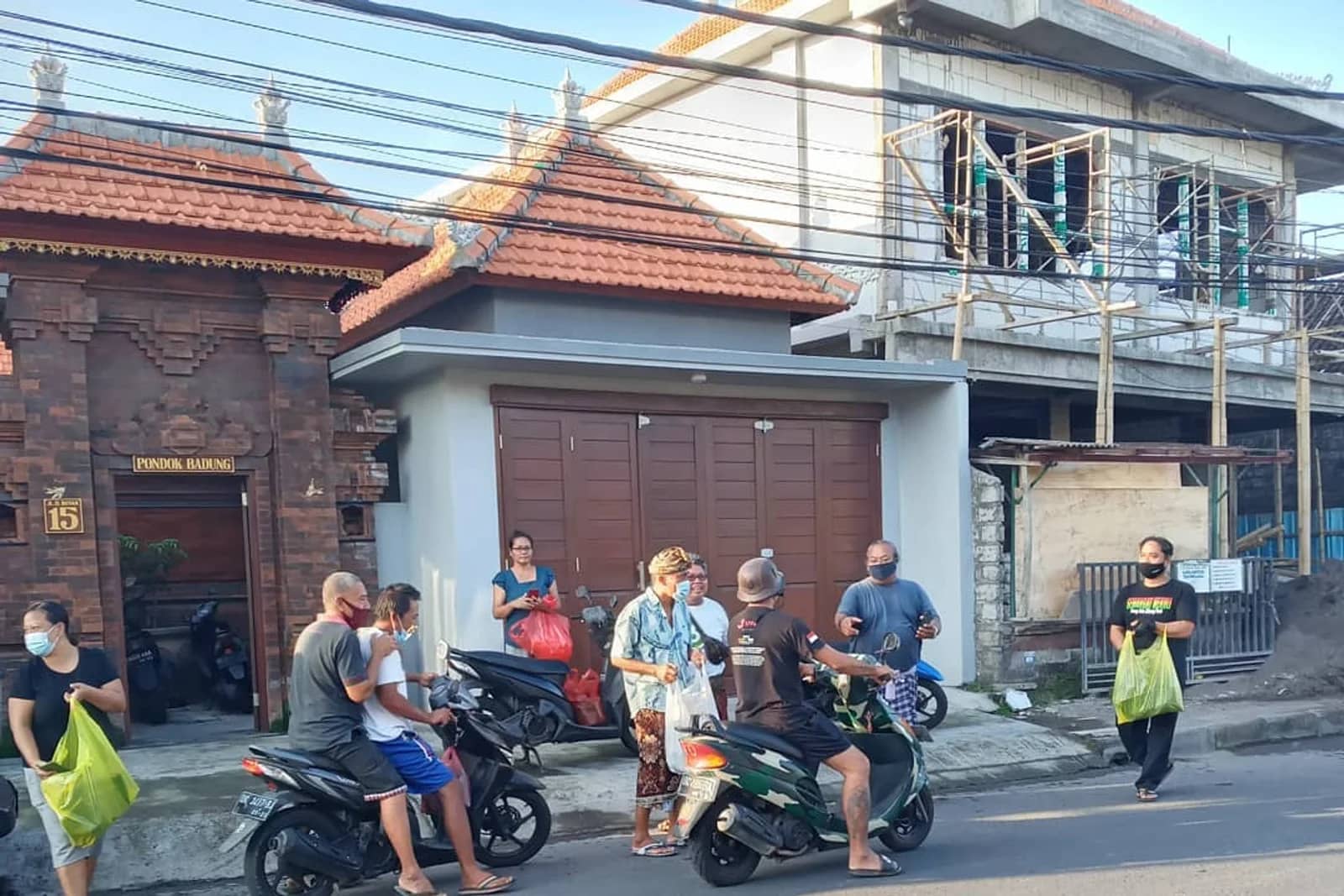 Nasi Bali Men Weti — Warung