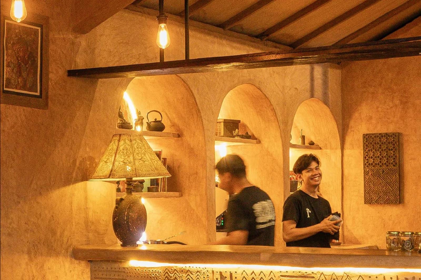 Rize Cafe — Restaurant