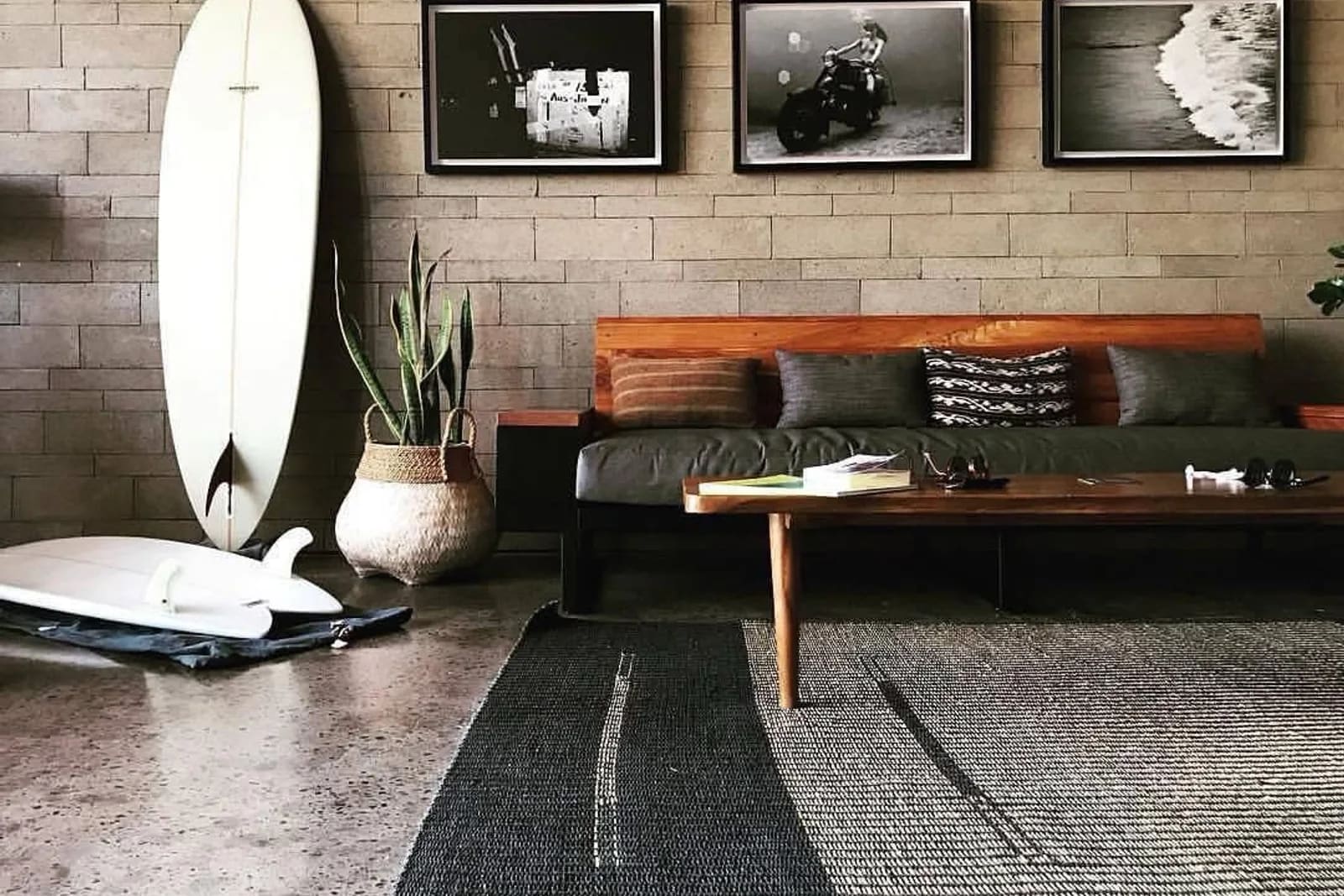 The Slow — Restaurant