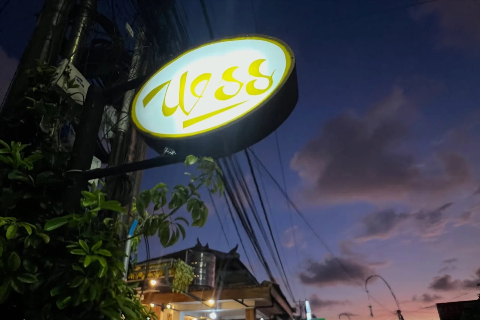 Warung Yess — Warung