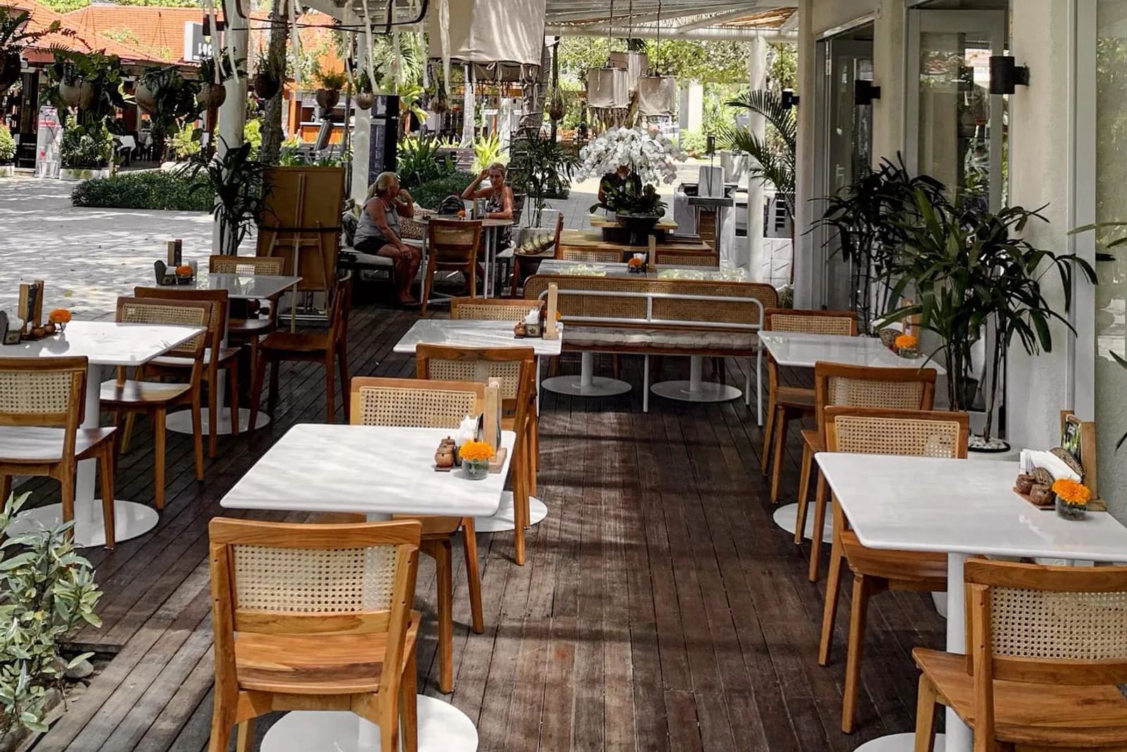 White Orchid Nusa Dua — Restaurant