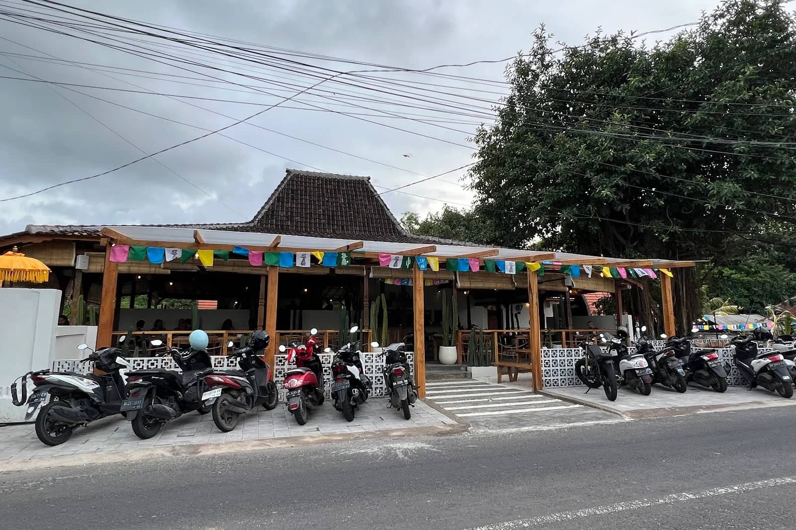 Lola’s Cantina Mexicana — Uluwatu — Restaurant