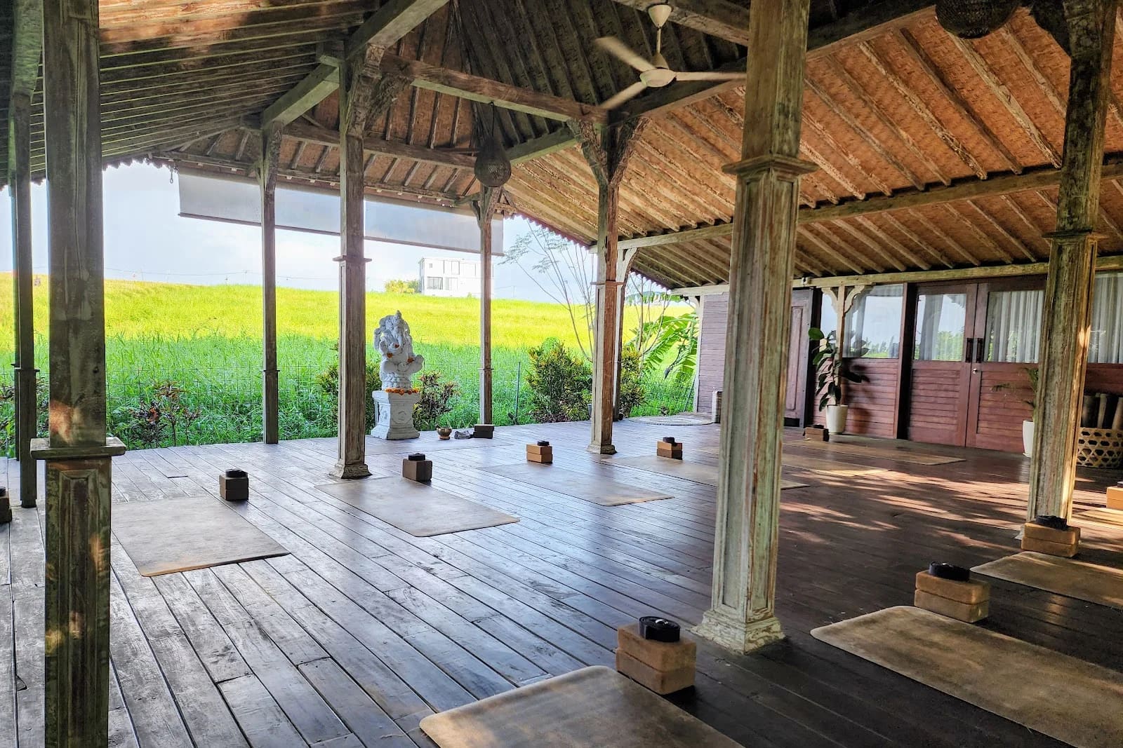 Mission Flow Studio — Yoga
