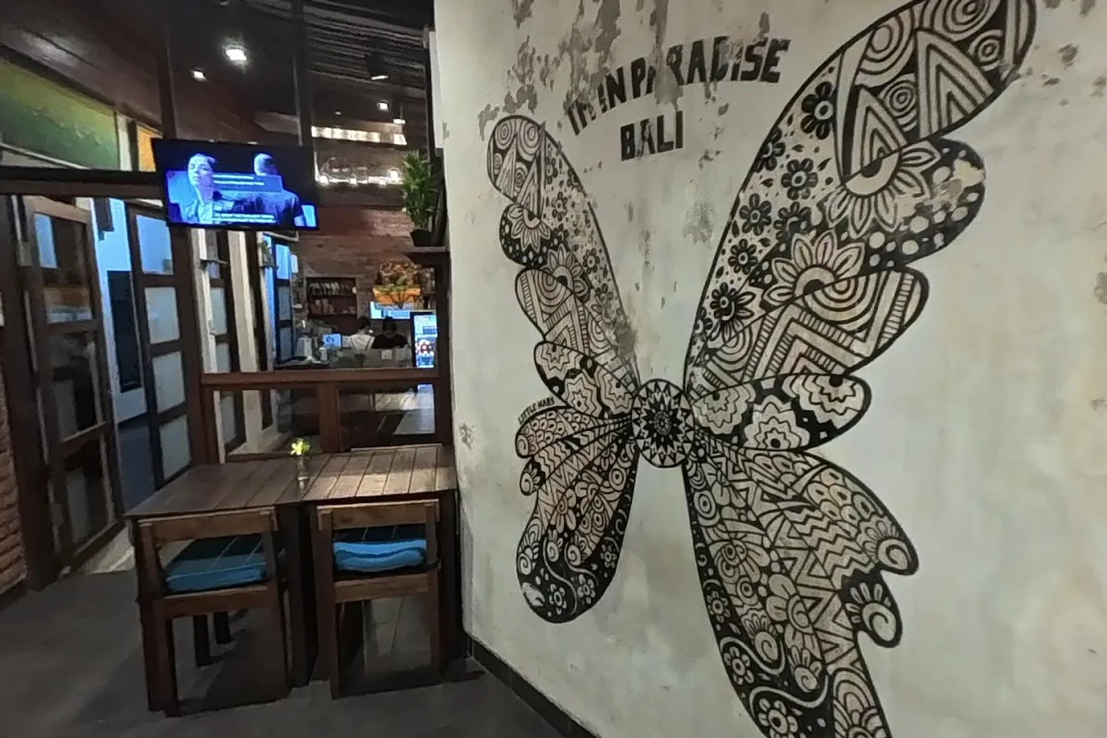Warung Makan Little Mars — Warung