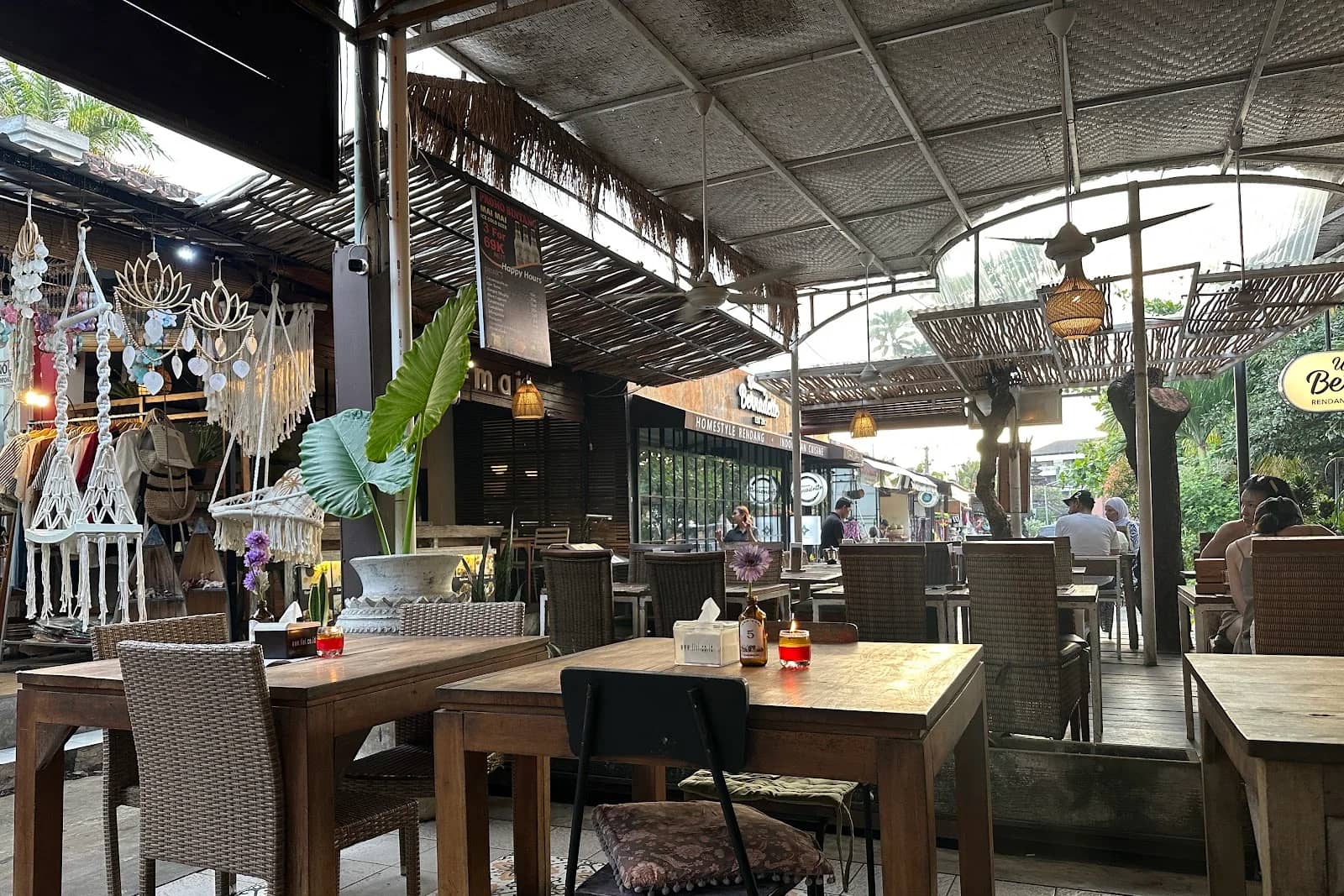 Warung Nia Balinese Food & Pork Ribs — Warung
