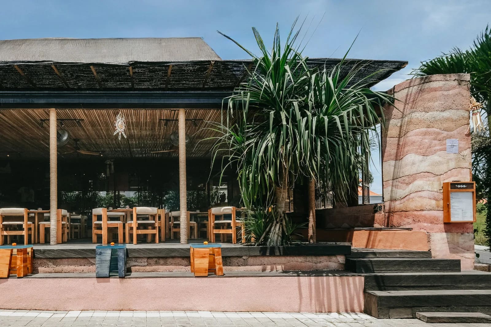 ISLA by Earth Island — Restaurant