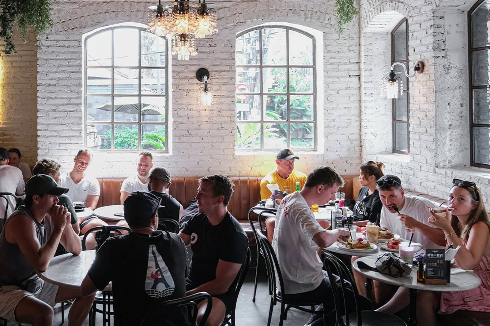 Revolver Canggu — Restaurant