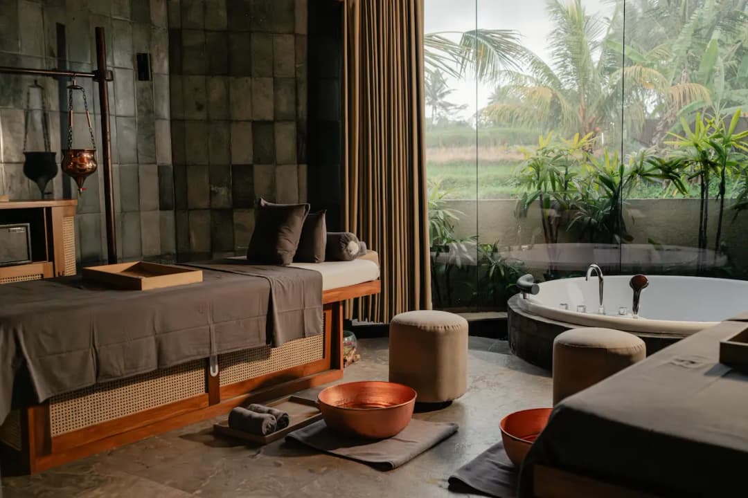 Svaha Spa — Wellness