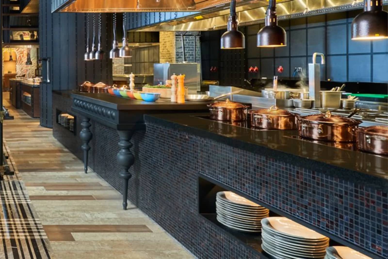 Atomic 17 at Renaissance Bali Nusa Dua Resort — Restaurant