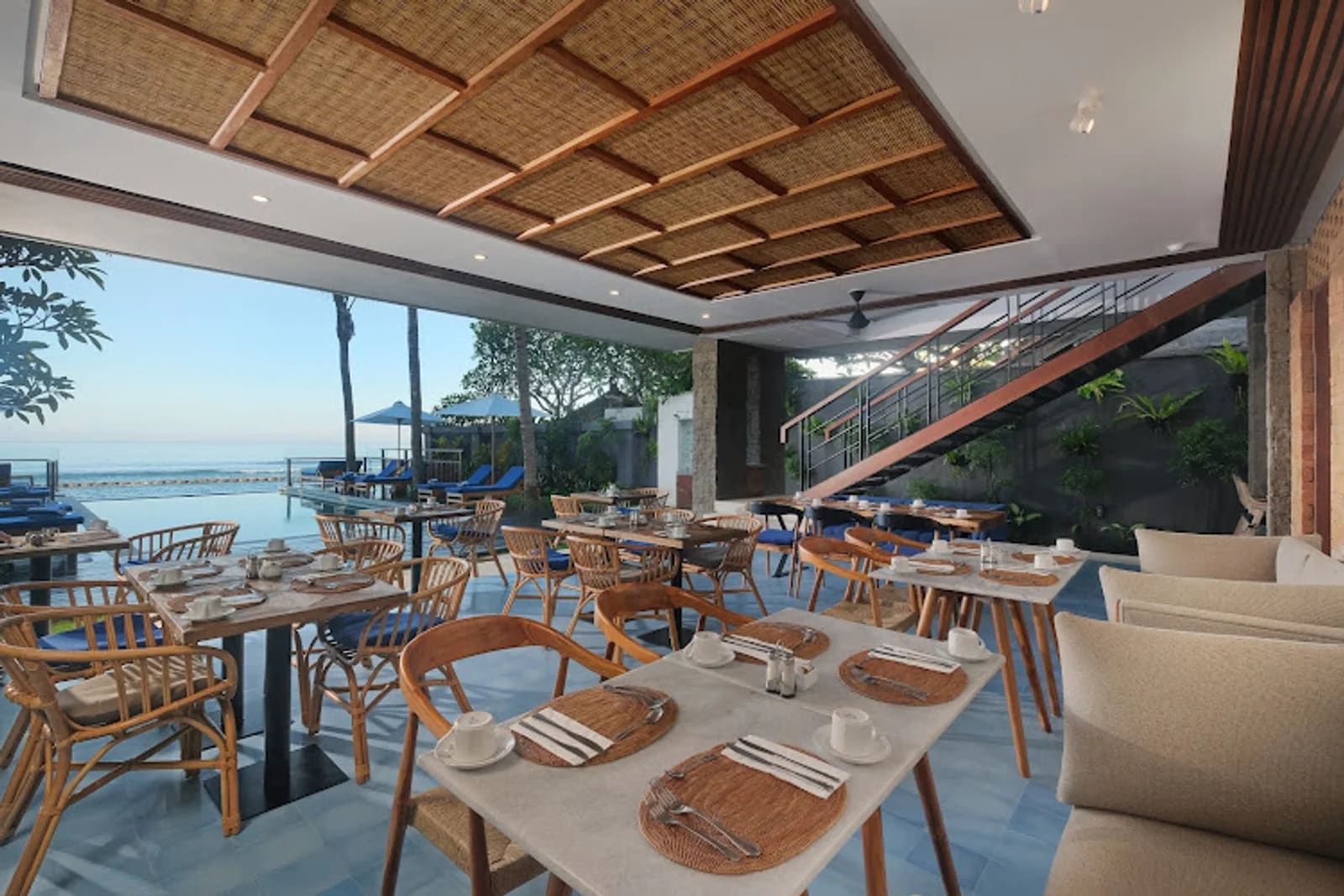 Flamingo Restaurant and Bar at Sagara Candidasa — Restaurant