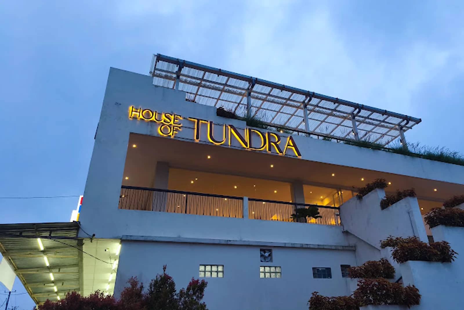 House of Tundra — Restaurant