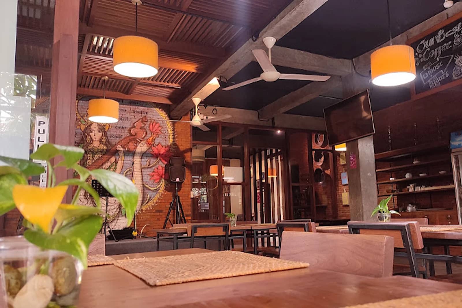 Kasava Resto and Bar at Royal Samaja Villas — Restaurant