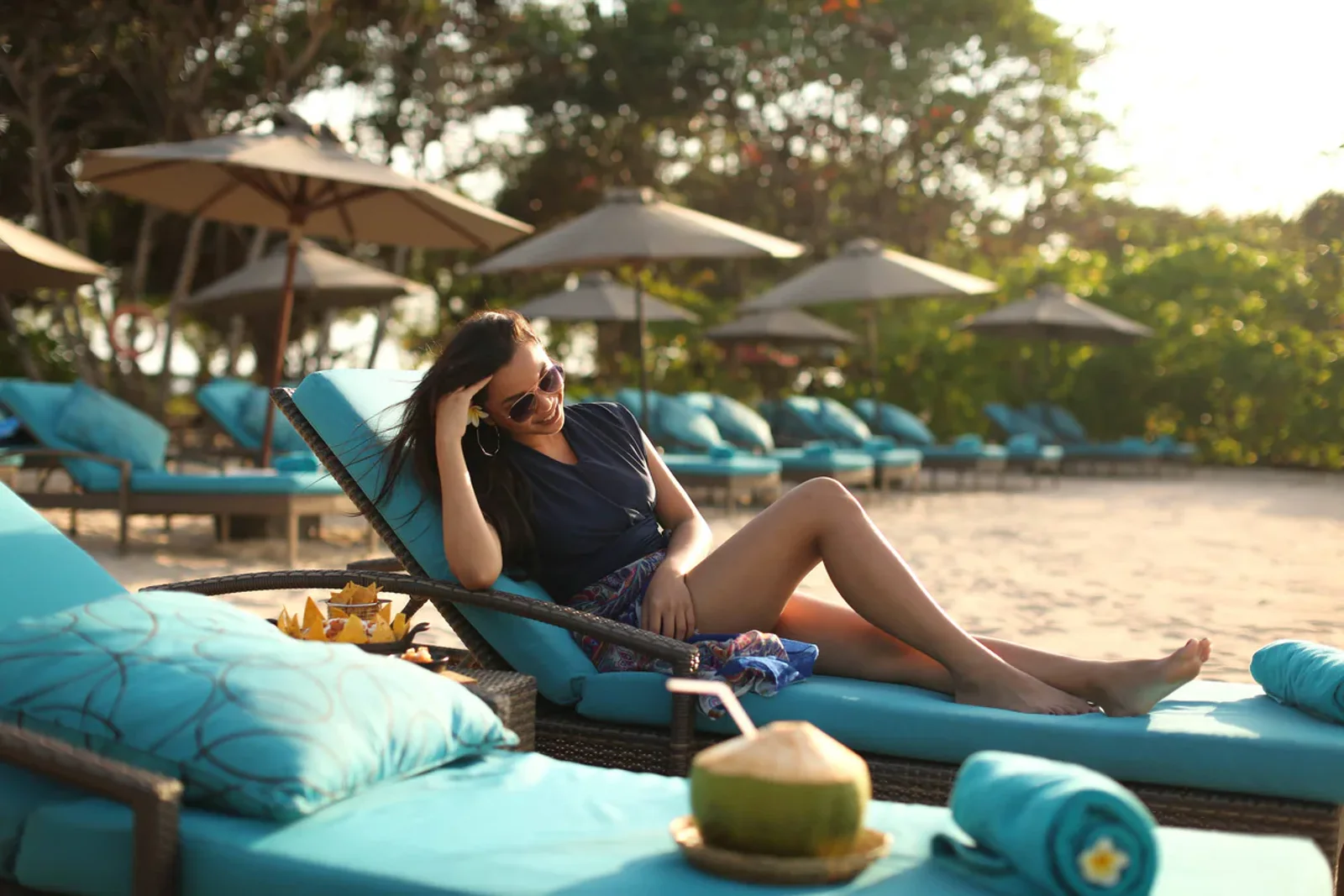 MoMo Bar at The Courtyard by Marriott Bali Nusa Dua — Restaurant