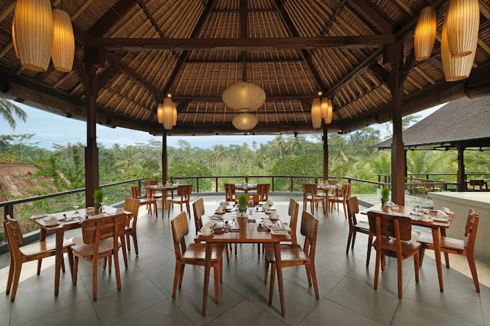 Padi Restaurant at Puri Sebali Resort — Restaurant