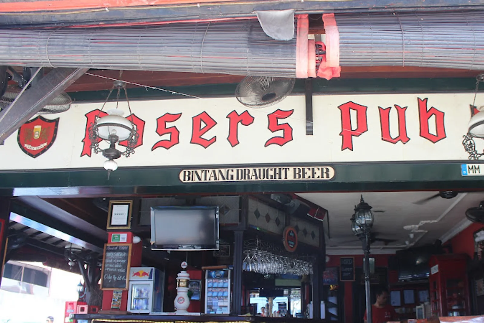 Posers Pub & Restaurant — Restaurant