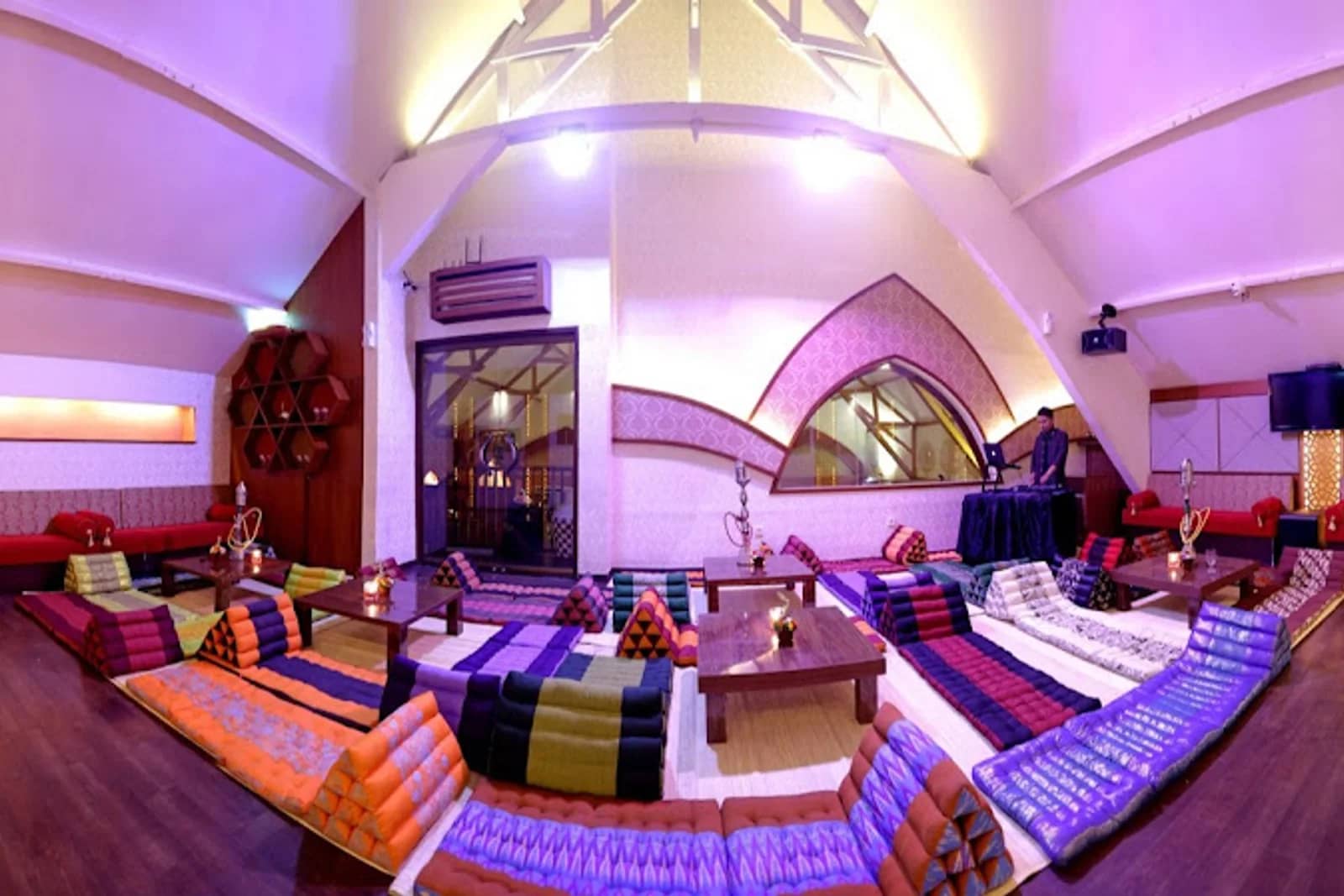 Queen's of India at Nusa Dua — Restaurant