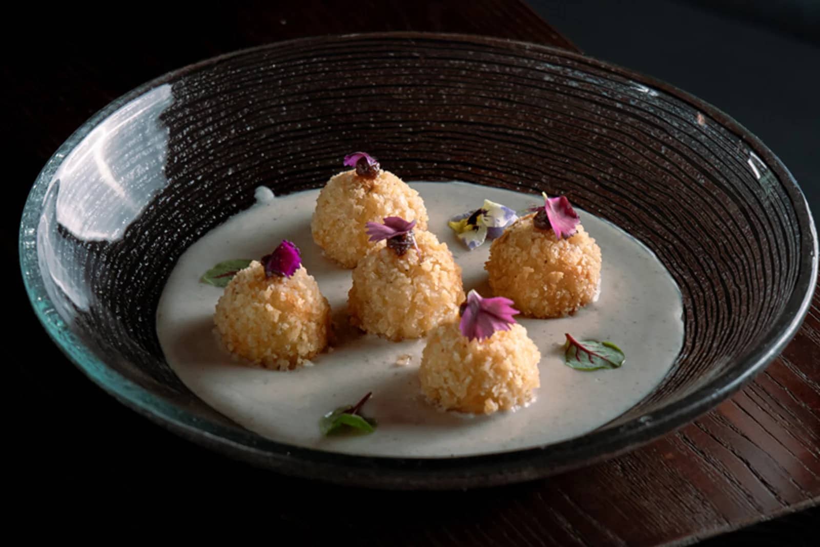 Queen's Tandoor - Indian Restaurant Seminyak Bali — Restaurant
