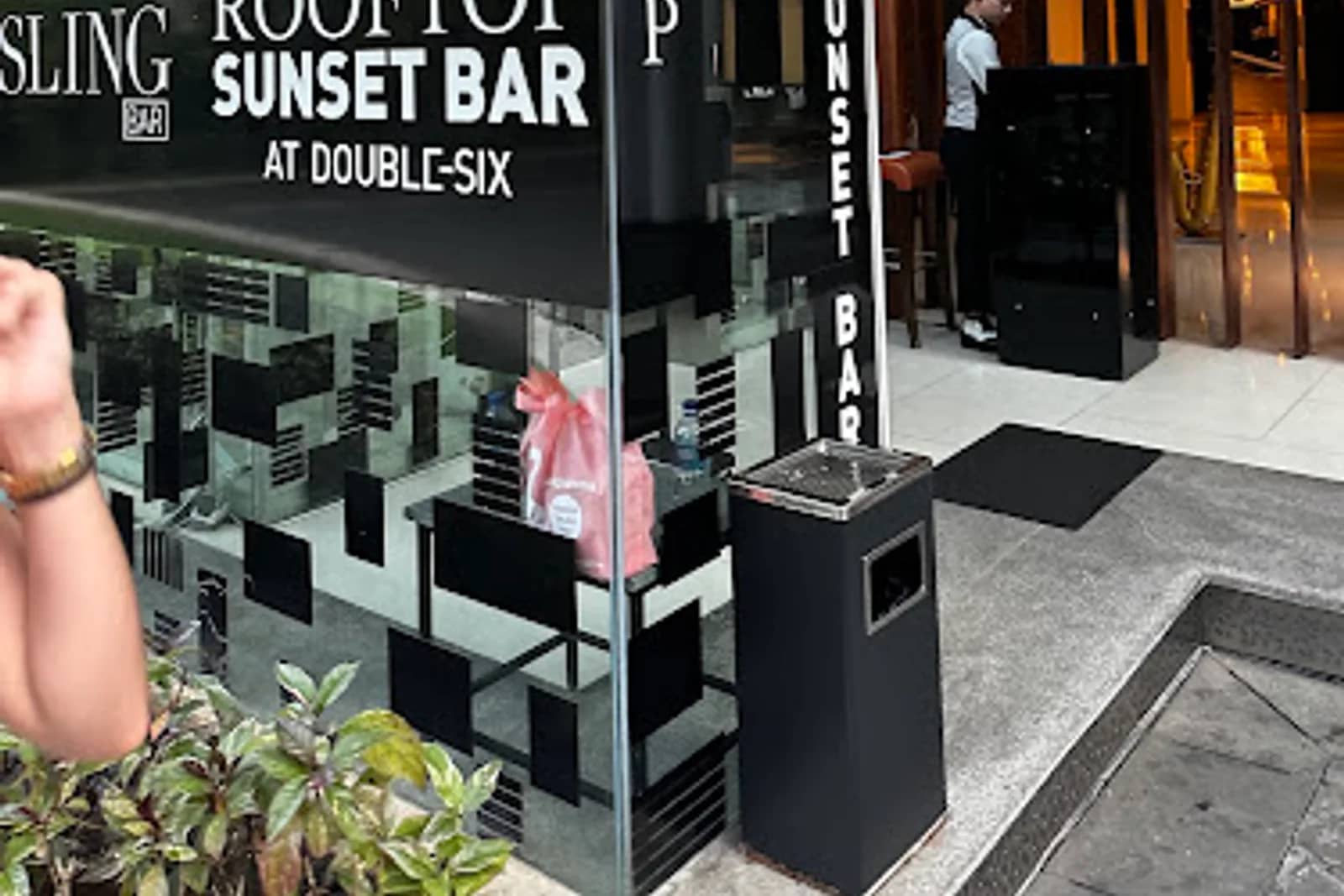 Rooftop Sunset Bar at Double Six Luxury Hotel — Restaurant
