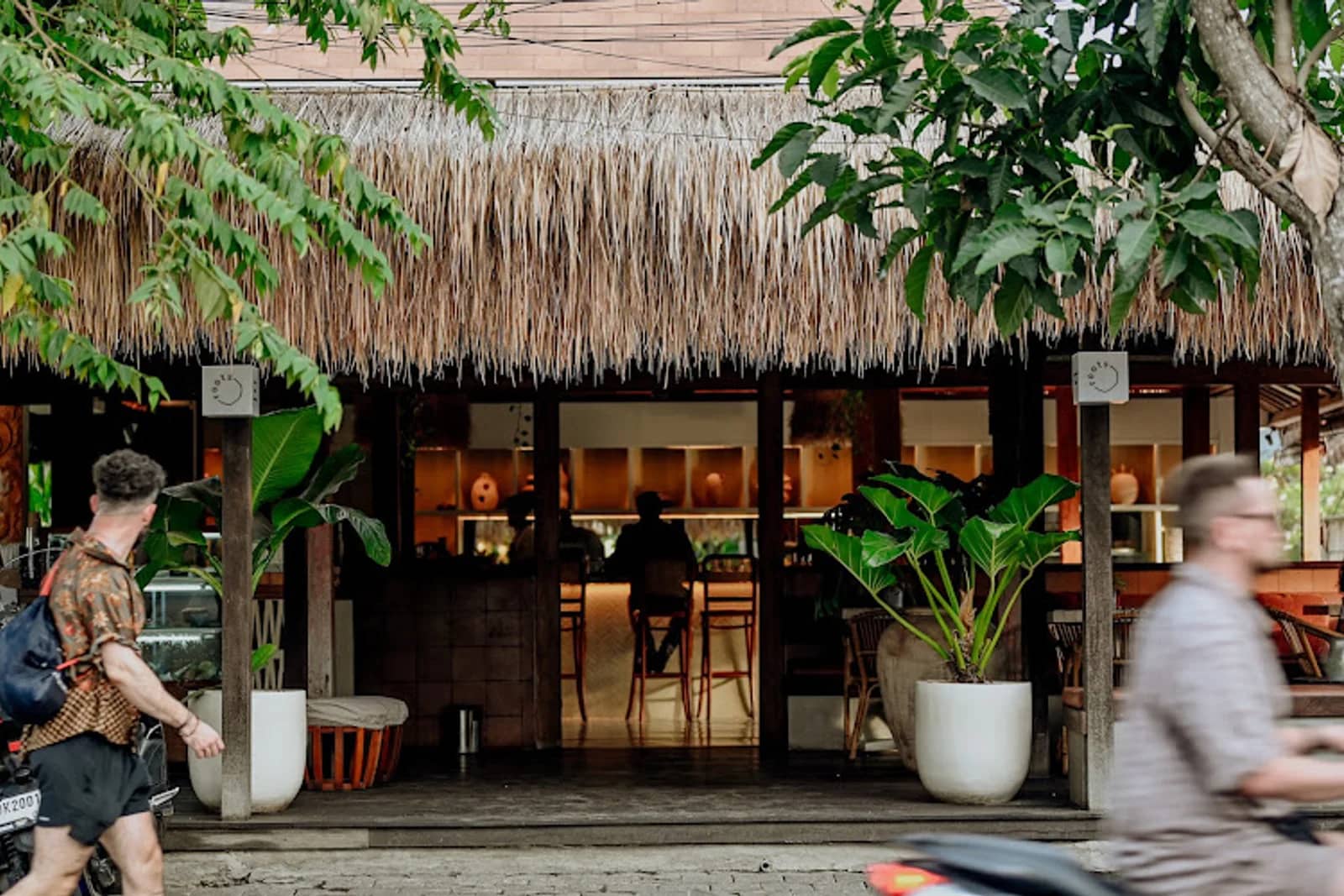 Roots — Restaurant