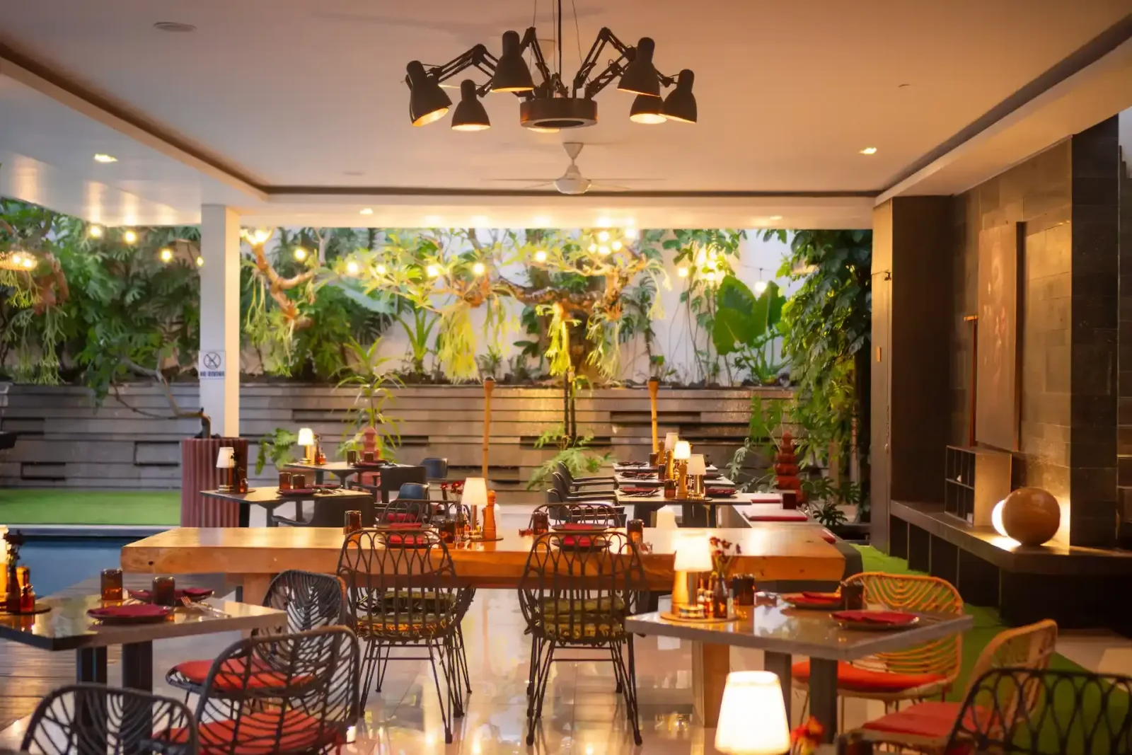 Sanctuary Umalas Italian Restaurant by Wonderspace — Restaurant