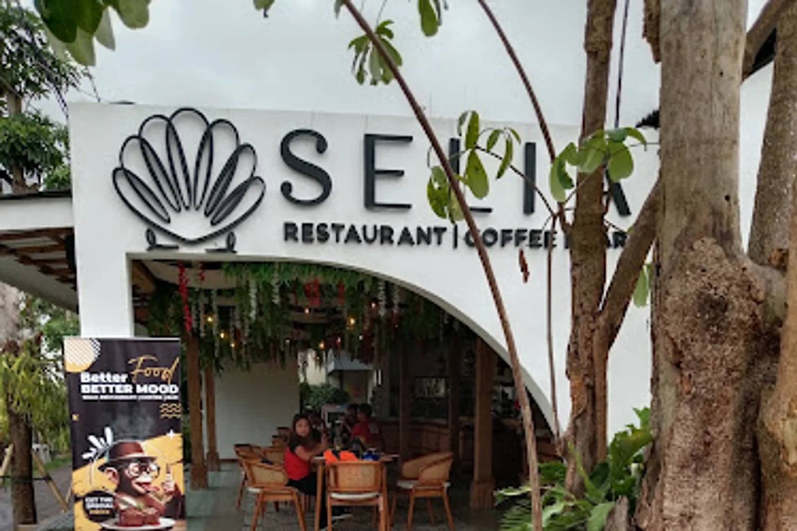 SELIA Restaurant Coffee Bar — Restaurant