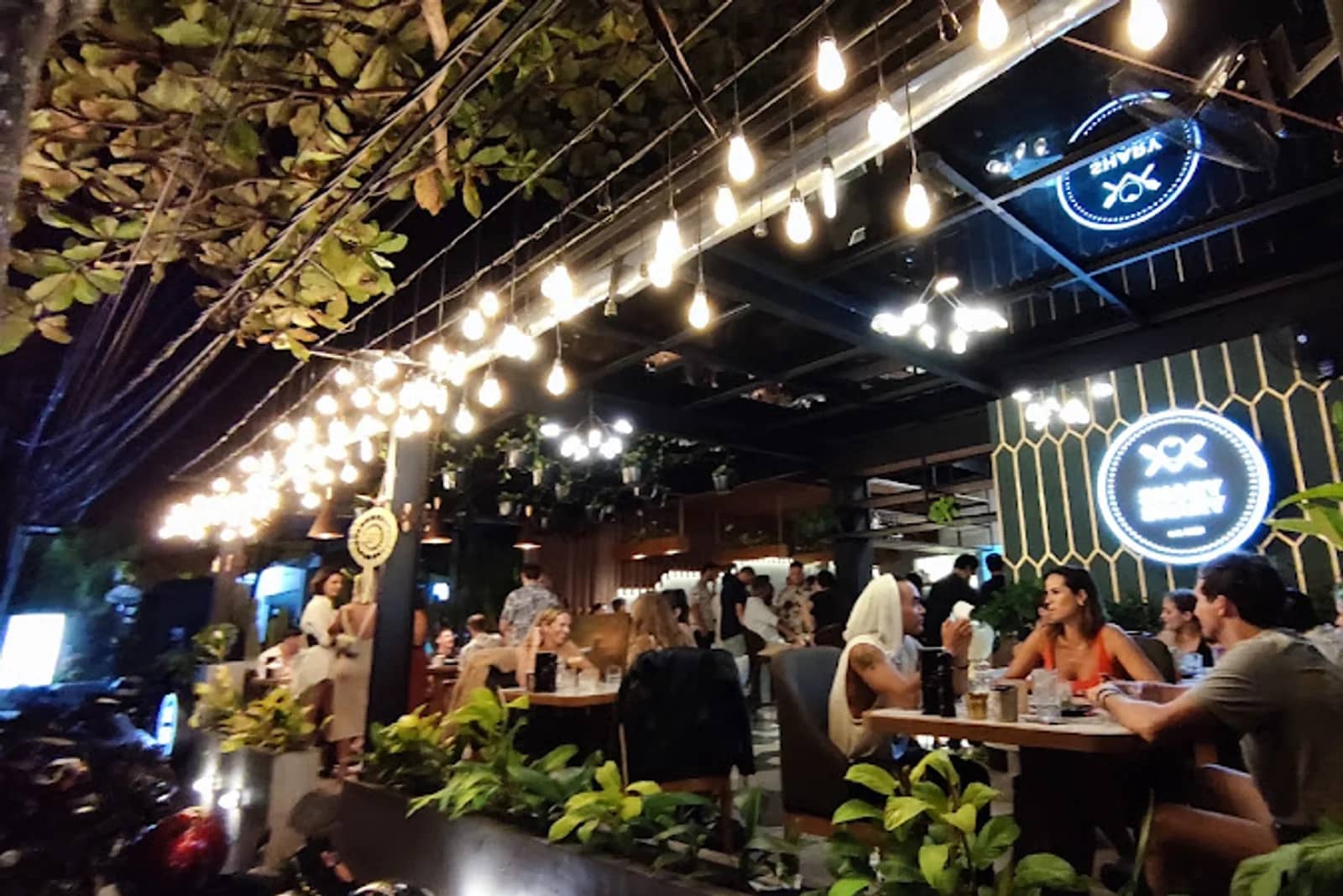 Shary Shary — Restaurant