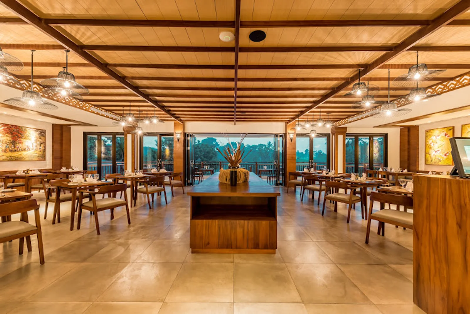 Tanarasa Restaurant at Tanadewa Resort Ubud Bali by Cross Collection — Restaurant
