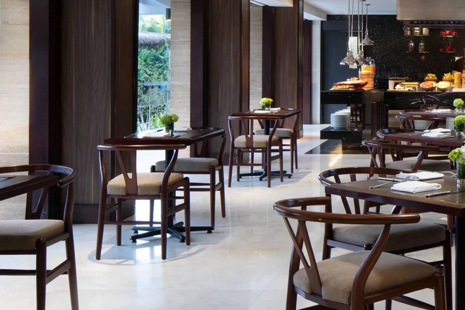Tebu Merah Restaurant at Fairfield by Marriott Bali Legian — Restaurant