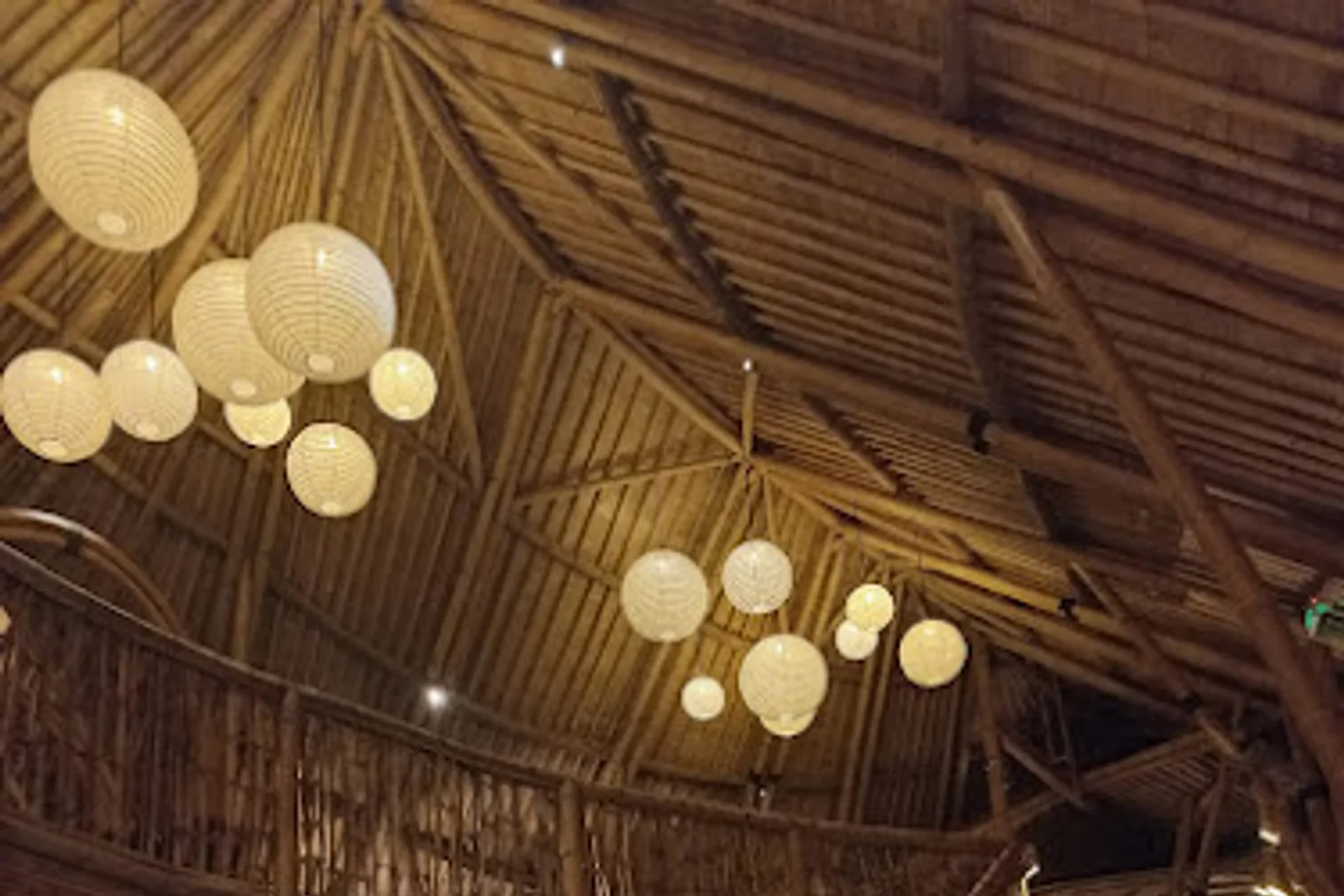 TUJU UBUD SOCIAL CLUB — Restaurant