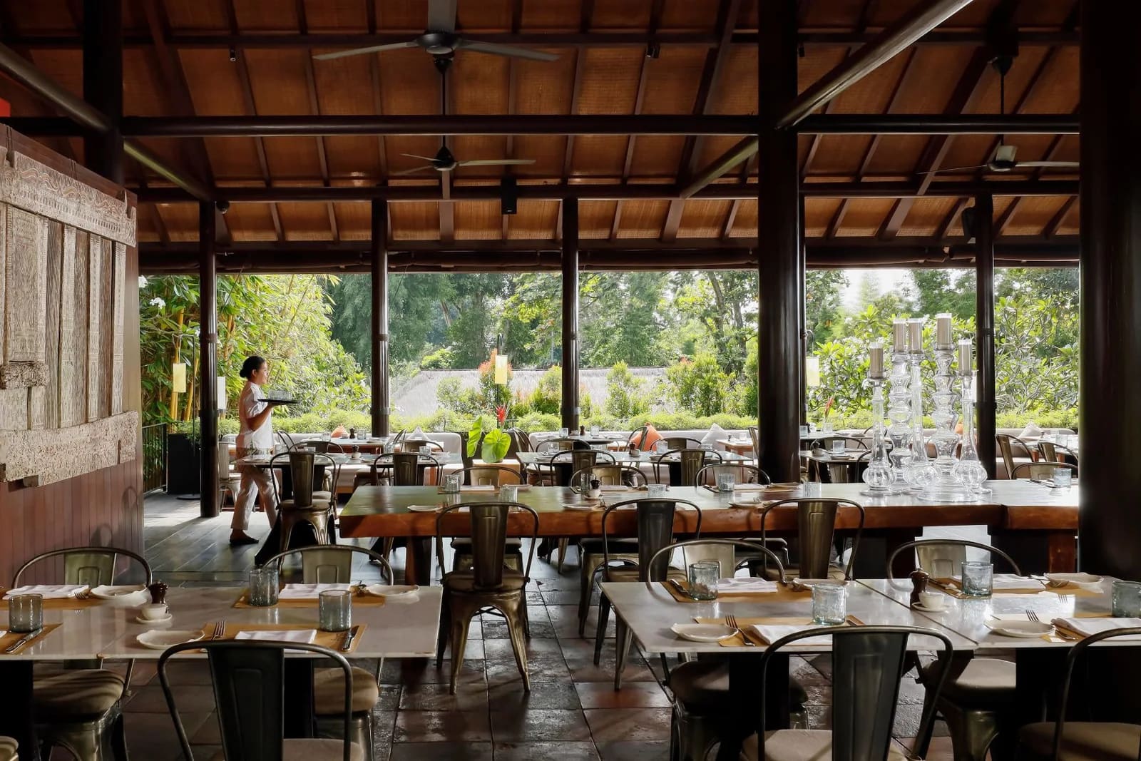 Uma Cucina — Restaurant